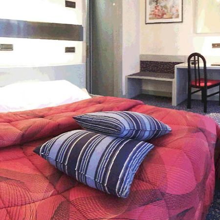 Hotel Michelangelo Biella Cameră foto